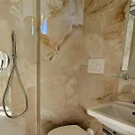 Busignani Hotel 3*