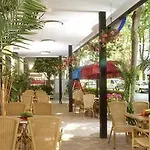 Hotel Busignani