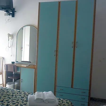 Hotel Busignani 3*