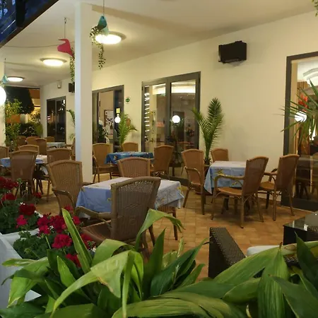 Busignani Otel Rimini