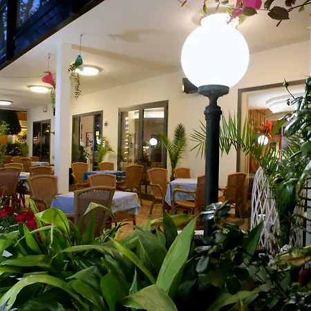 Busignani Otel Rimini