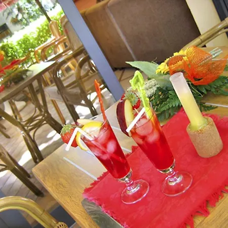 فندق Busignani 3*
